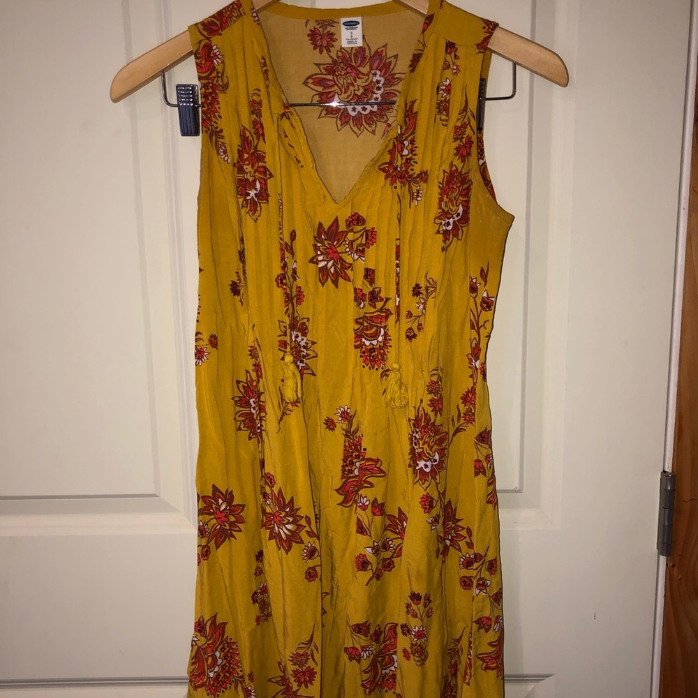Dress with tassels